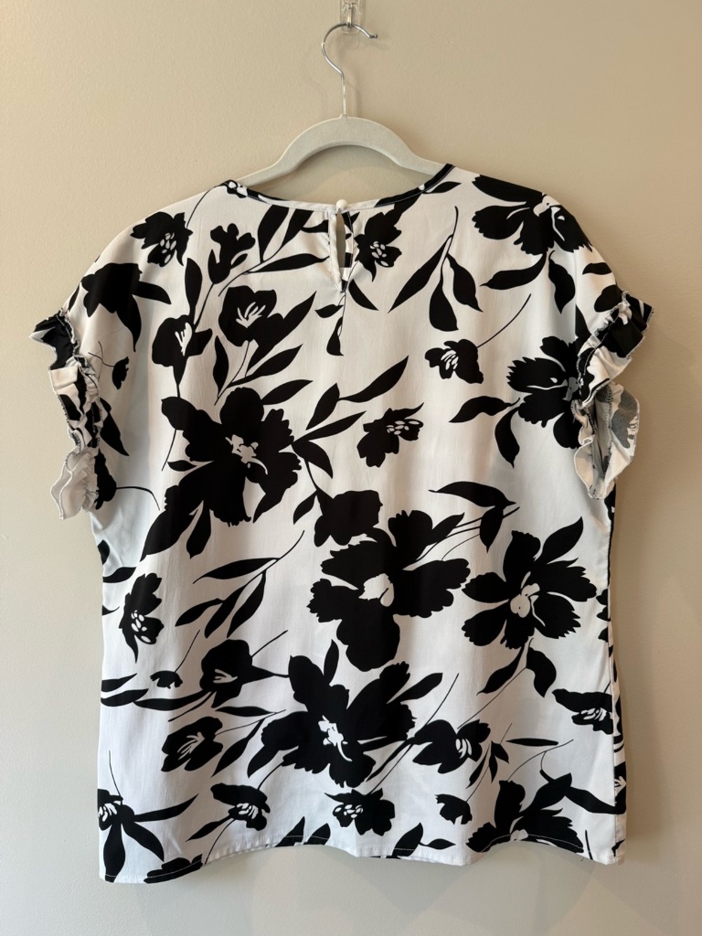 Variety pack of 5 SHEIN Women’s XL blouses - Picture 3 of 13
